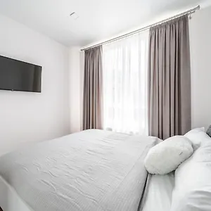 Апартаменты семицвіт Luxury With Air Condition, Львов